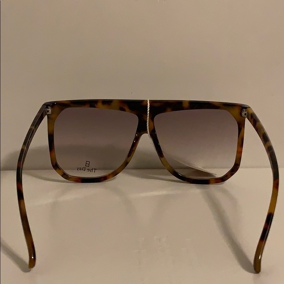 🆕 🆑 SUNGLASSES - Picture 3 of 8